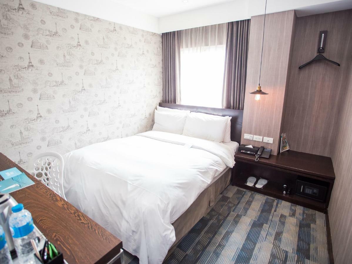 Khan Hotel Kaohsiung Extérieur photo